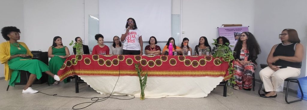 SINTEST participa de evento sobre atendimento às mulheres em situação de violência